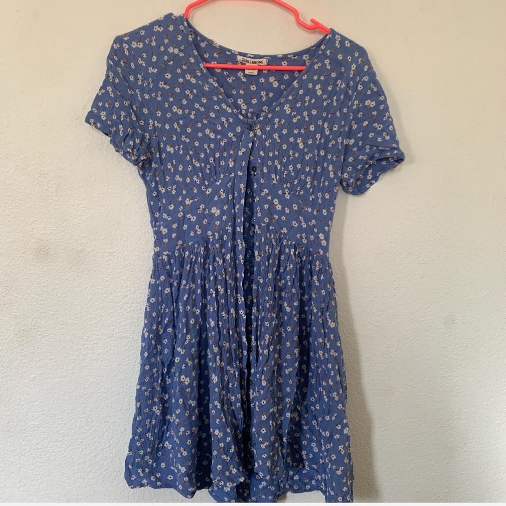 Billabong Blue Floral Short-Sleeve Dress 3/$16!!